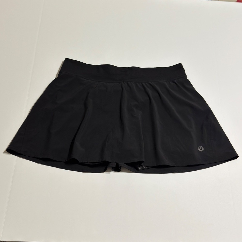 Lululemon Play Off The Pleats Skirt Black Size 10 LW8AK7S Active Tennis Skort